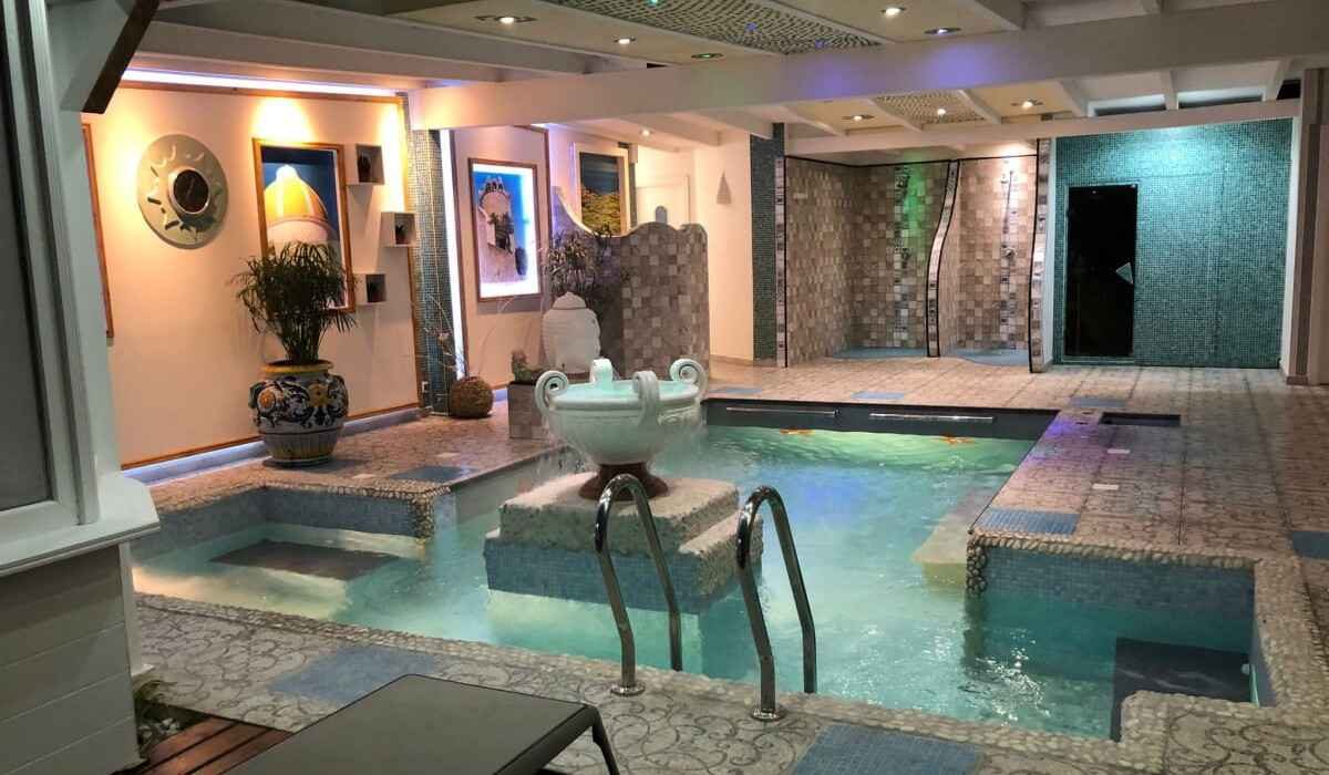 La Villa Resort & Spa